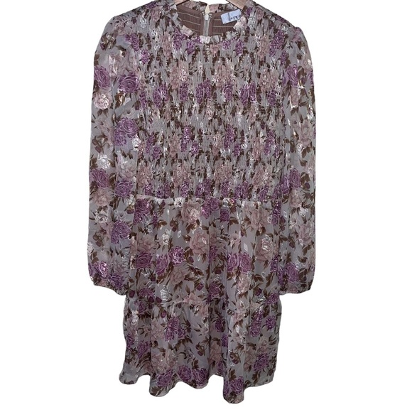 NEW DARLENE TEXTURED SMOCKED FLORAL DRESS Size M - Picture 6 of 7